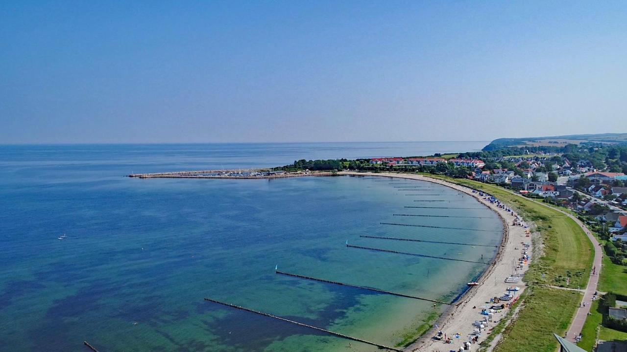 Ferienhaus Emmely Nur Wenige Gehminuten Zum Strand Ruhig Glowe Extérieur photo