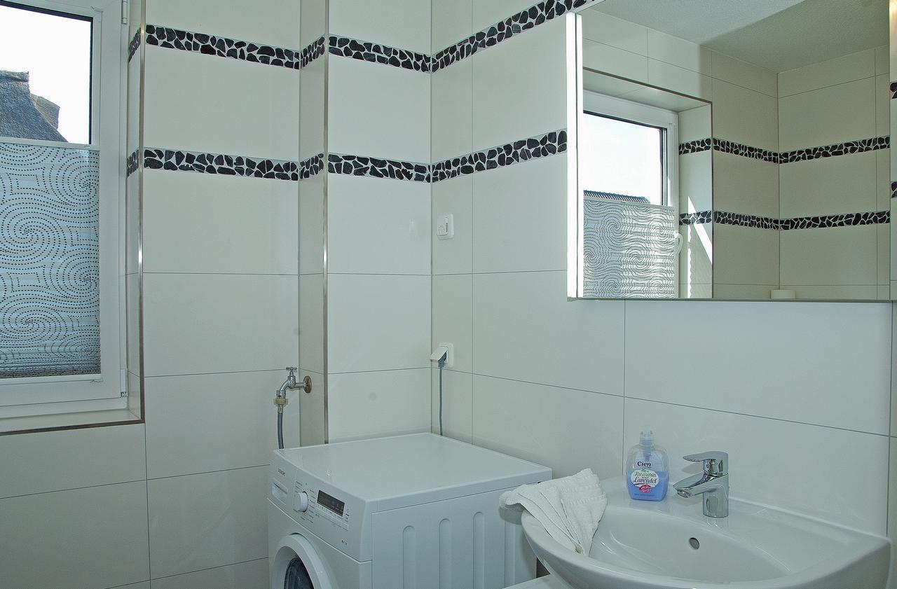 Ferienhaus Emmely Nur Wenige Gehminuten Zum Strand Ruhig Glowe Extérieur photo